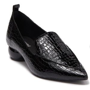 Pointed Toe Croc-Embossed Black Women’s Loafer